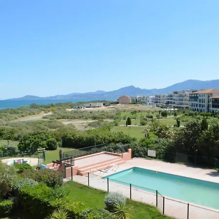 Vue Et Piscine St Cyprien Sc490-021